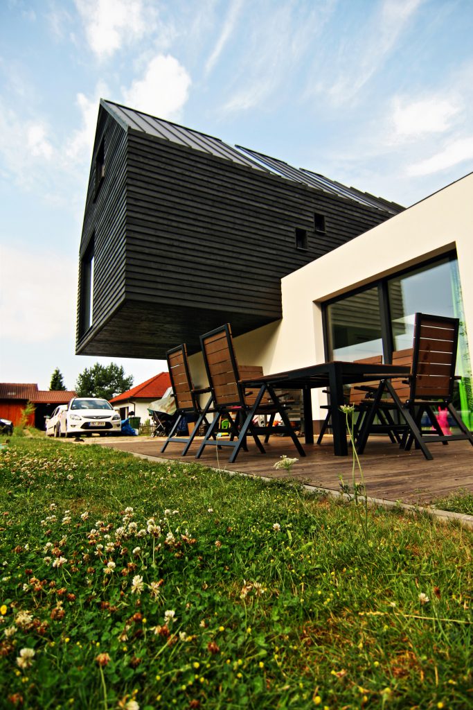 Moderní dřevostavba v Lazinově 